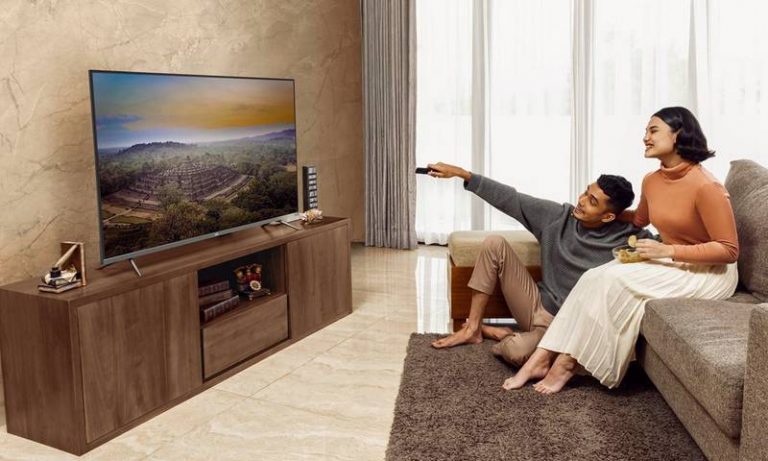 Tips Merawat Smart TV Agar Awet - Mi Gadget Malang